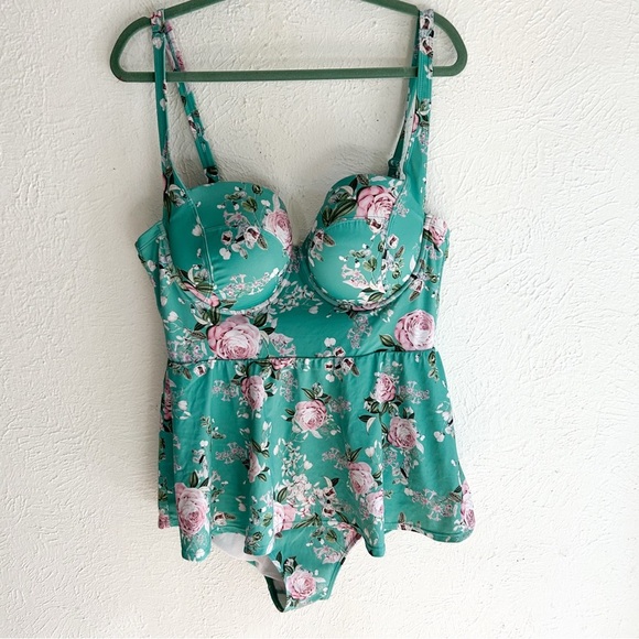 Torrid Underwire Push-Up Peplum One Piece Swimsuit Dress Agua Teal Floral Sz 2 - Picture 3 of 8